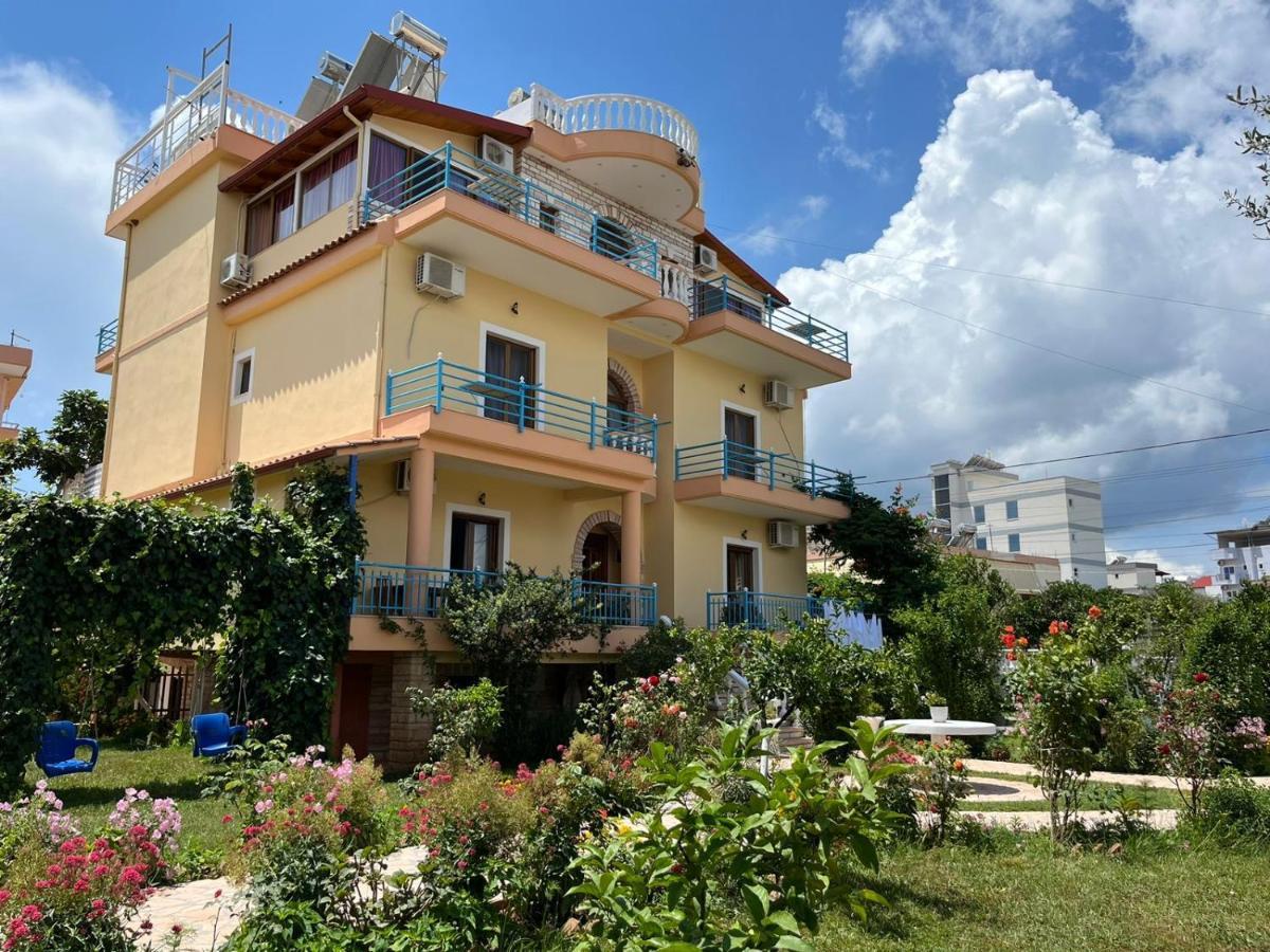 Vila Laura Pasha Villa Ksamil Eksteriør bilde
