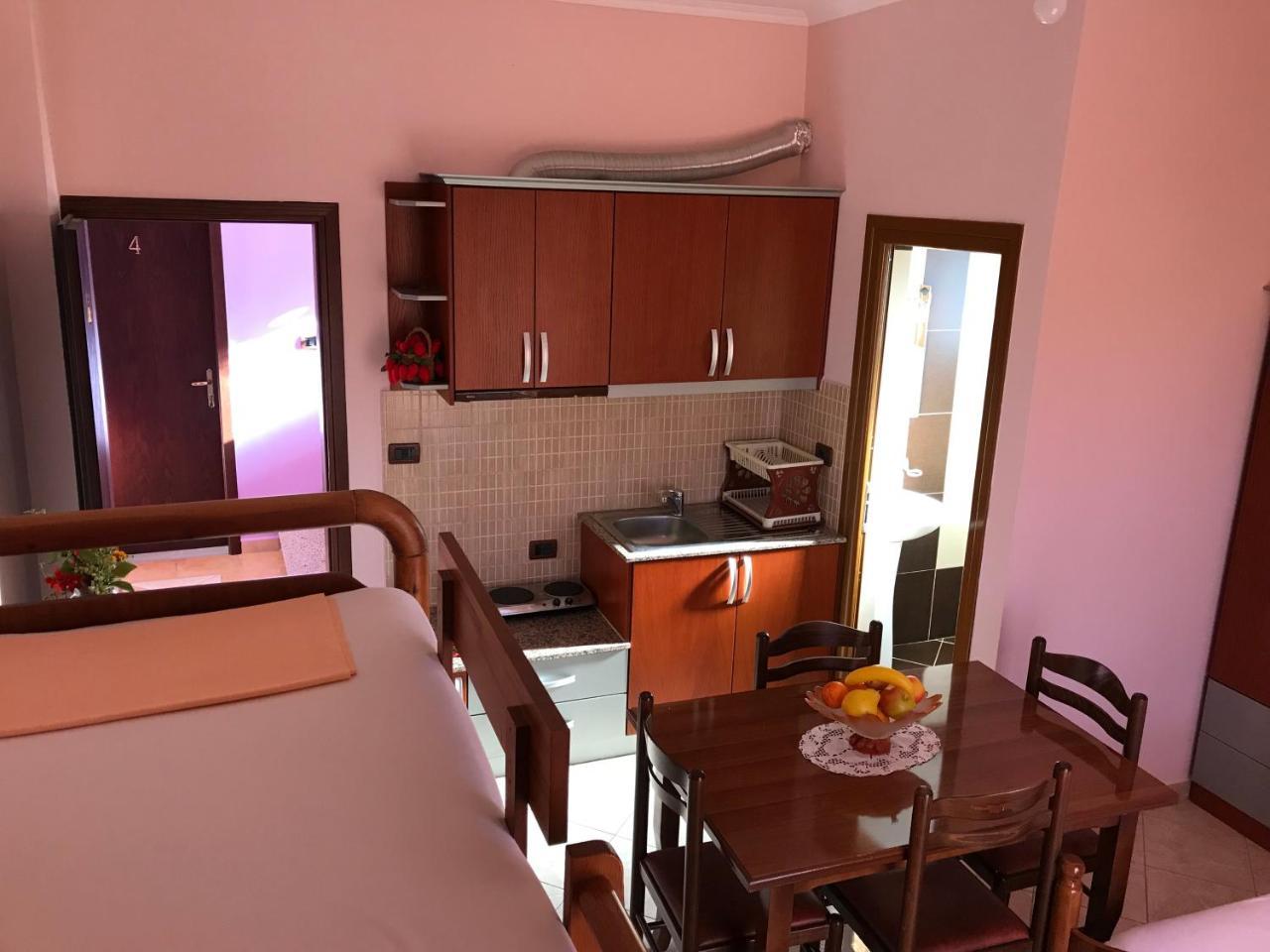 Vila Laura Pasha Villa Ksamil Eksteriør bilde