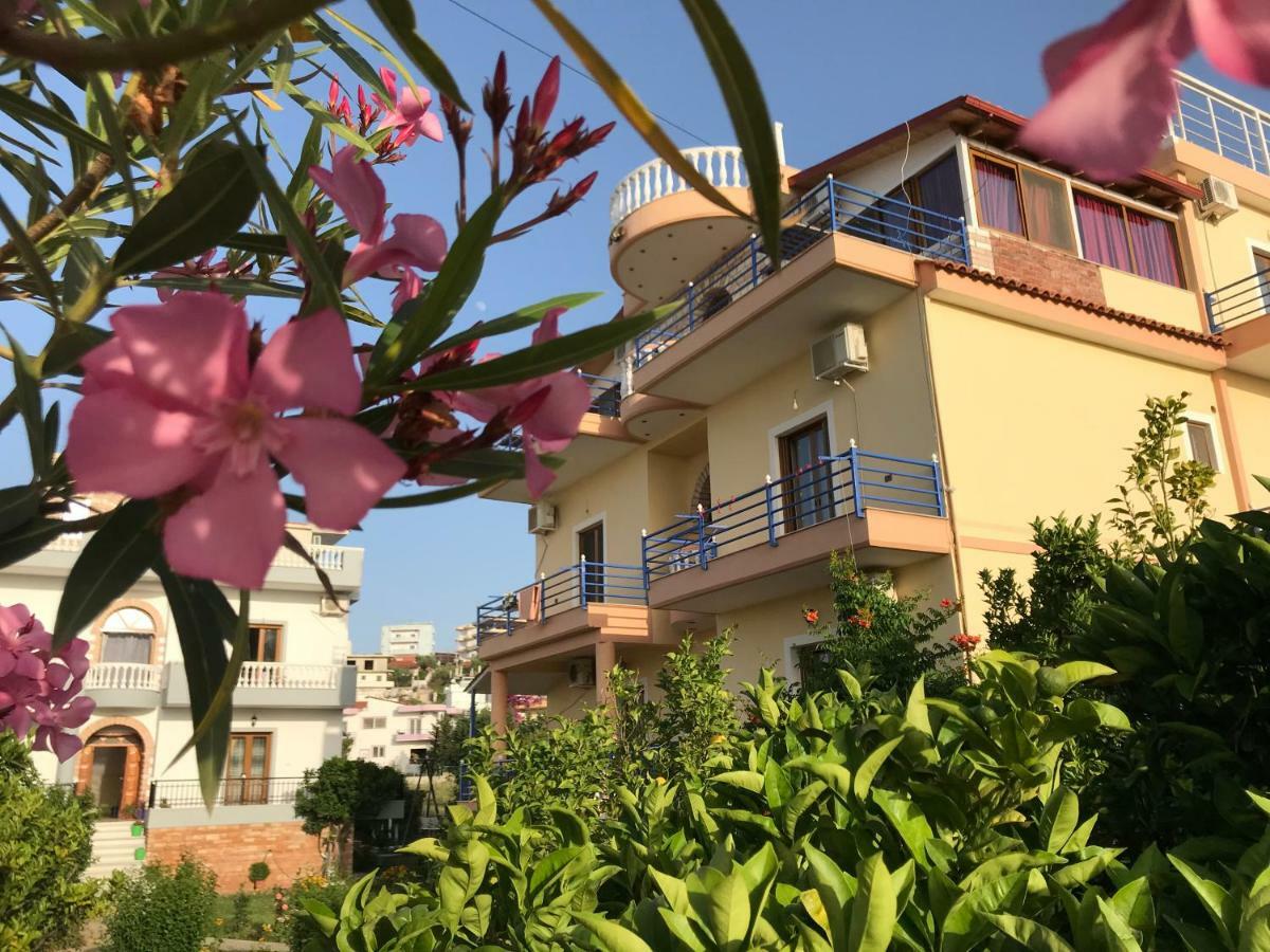Vila Laura Pasha Villa Ksamil Eksteriør bilde